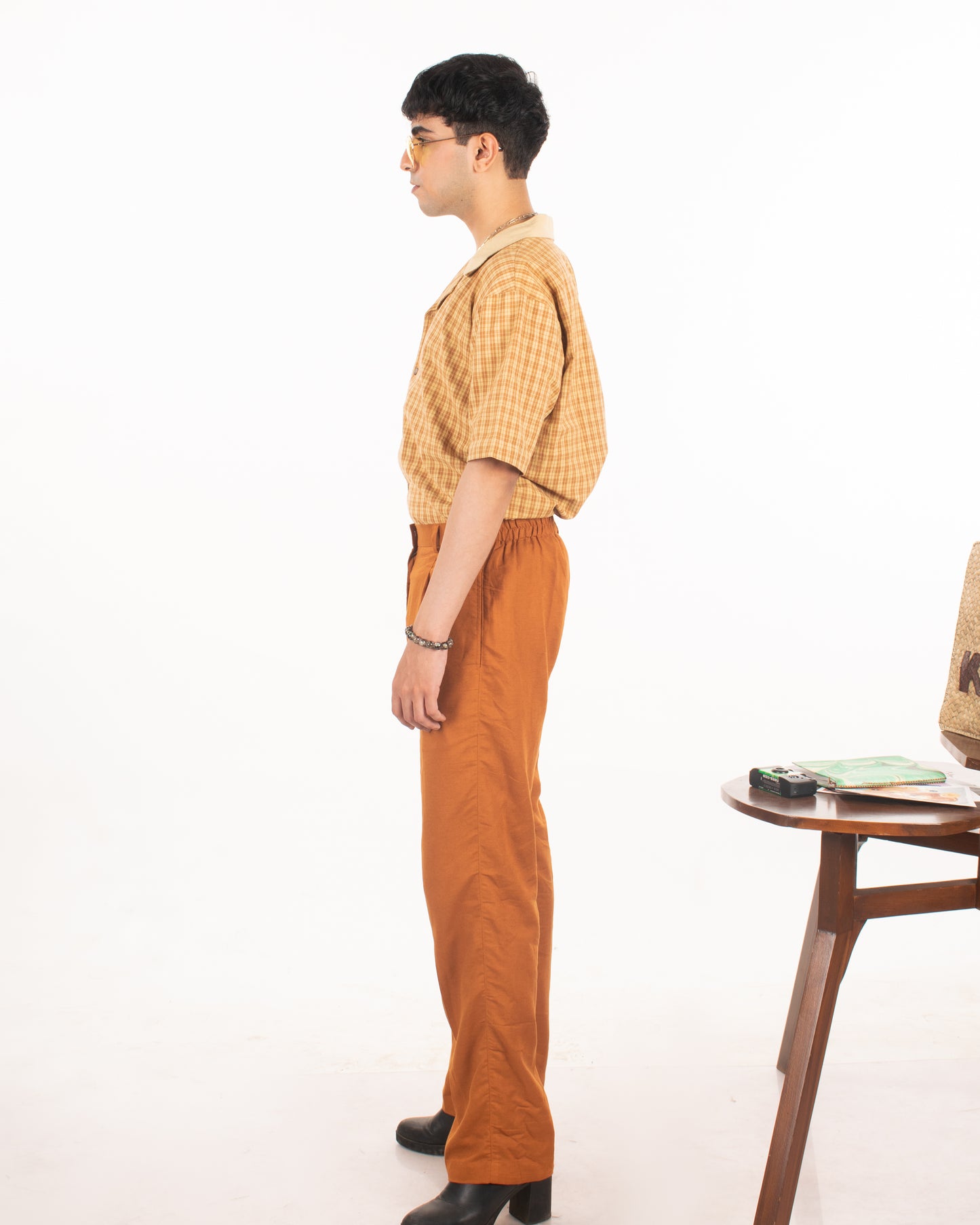 Cold brew pleated trousers