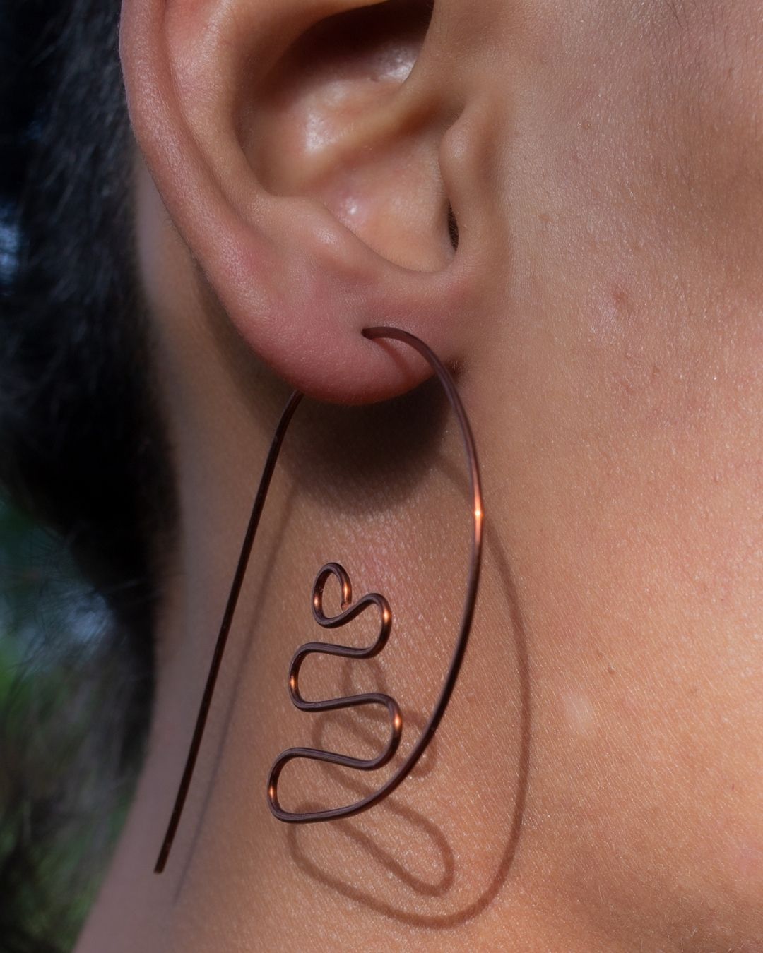 Handcrafted squiggly copper earrings