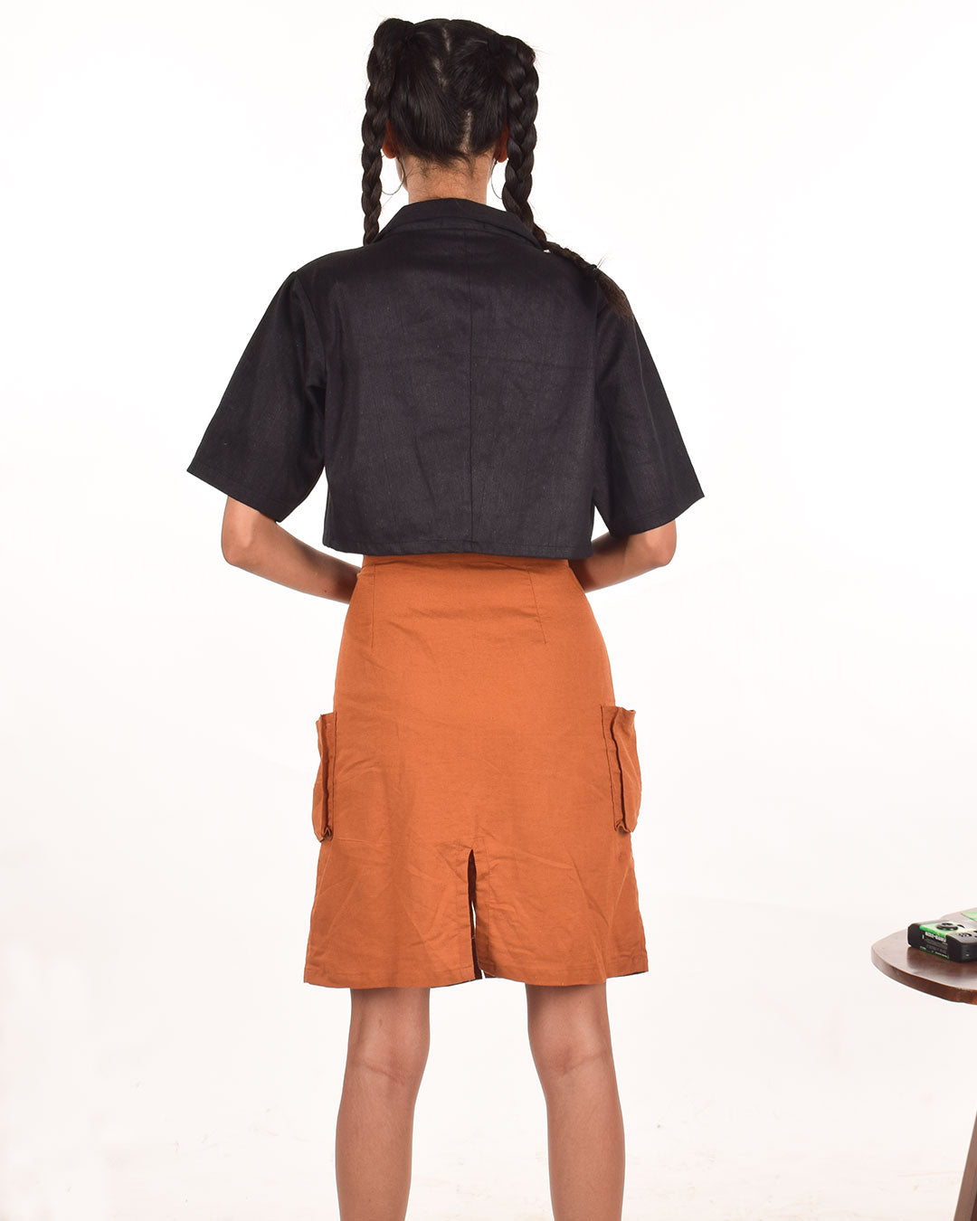 Brown cargo skirt with pockets